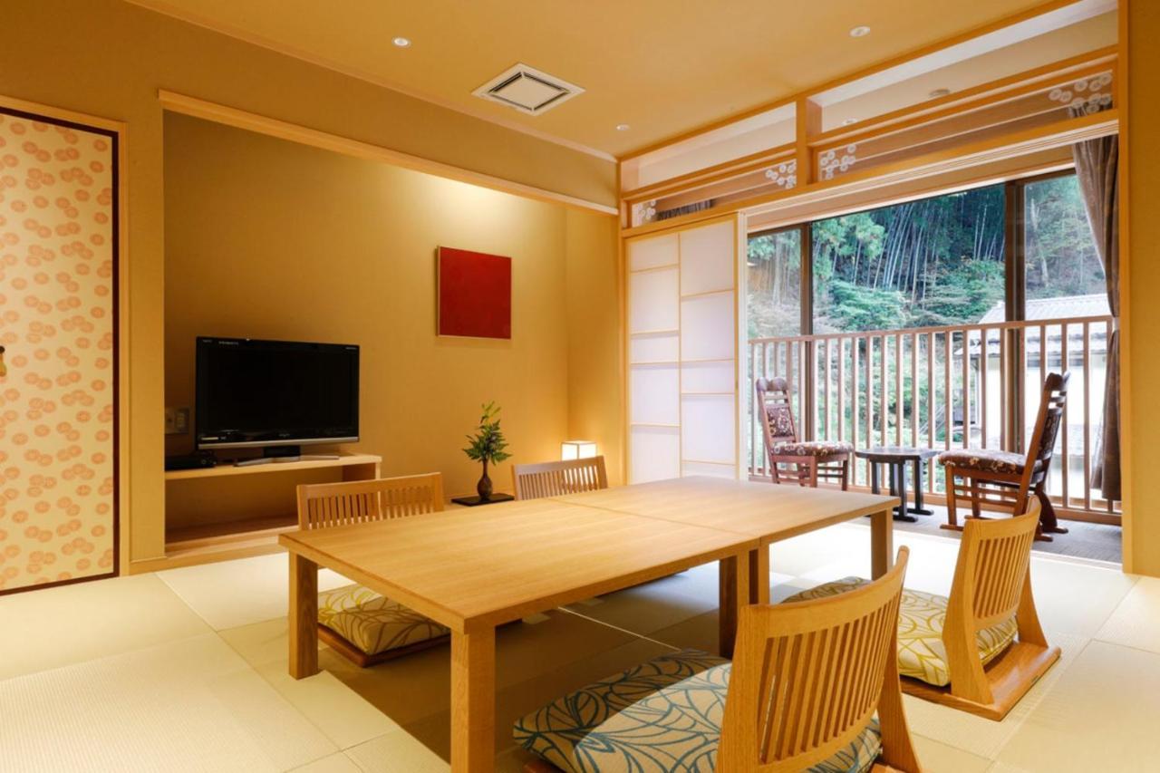 Yuraku Kinosaki Spa & Gardens Toyooka  Extérieur photo