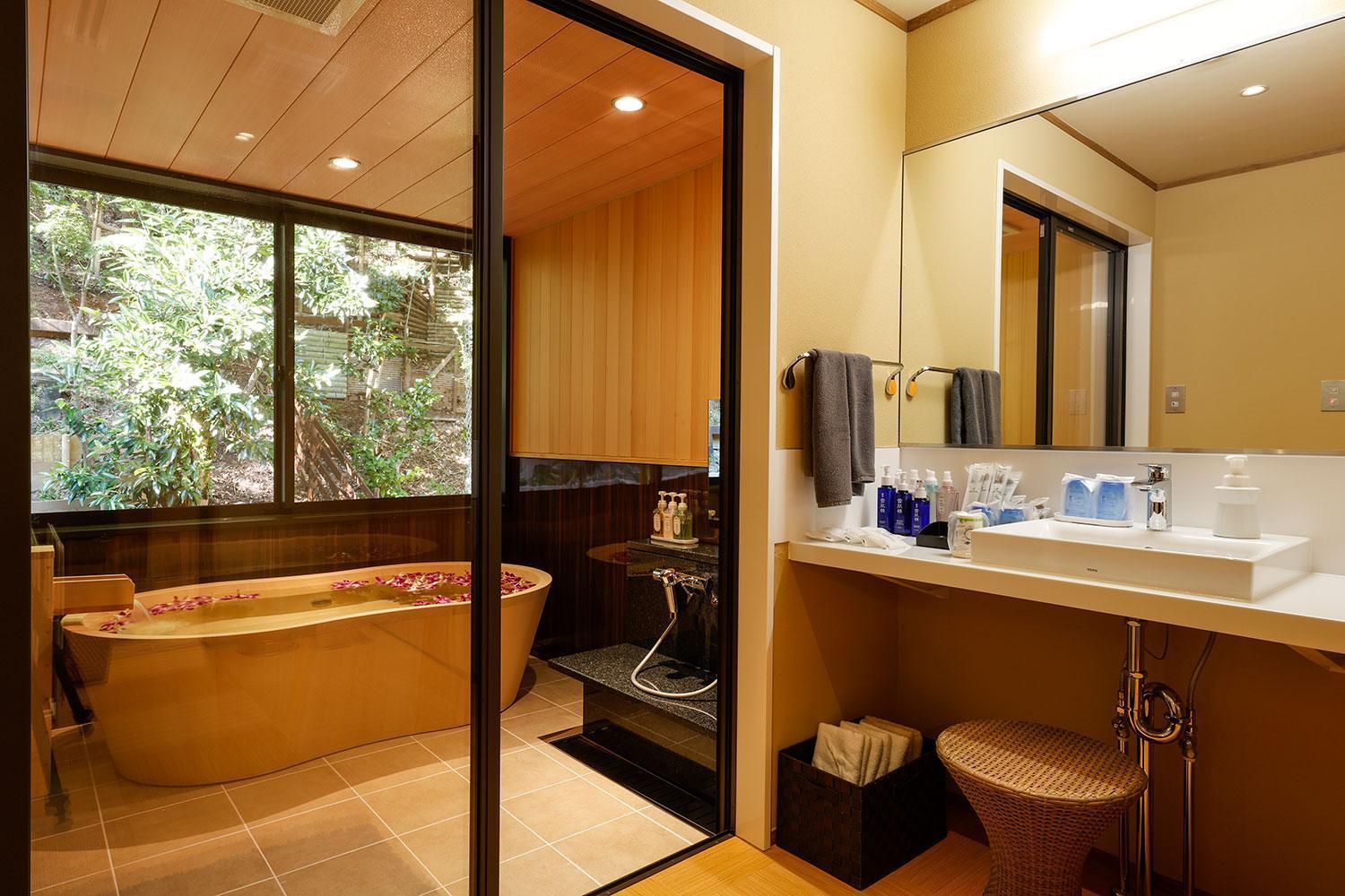 Yuraku Kinosaki Spa & Gardens Toyooka  Extérieur photo