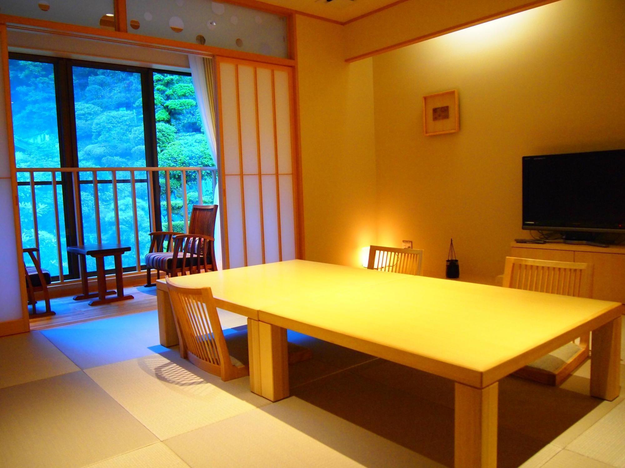 Yuraku Kinosaki Spa & Gardens Toyooka  Extérieur photo
